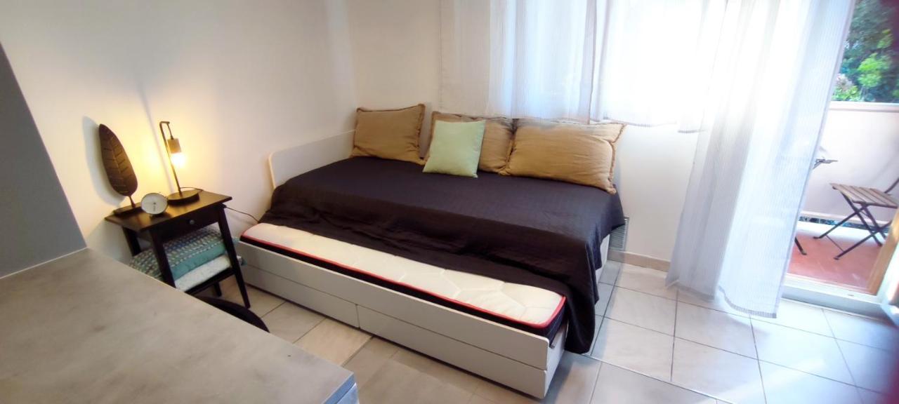 Michelet Studio Climatise Avec Balcon Et Parking Ferme Montpellier Exteriör bild